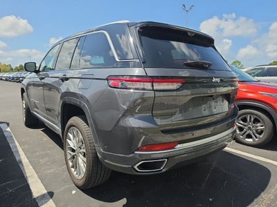 2022 Jeep Grand Cherokee Summit