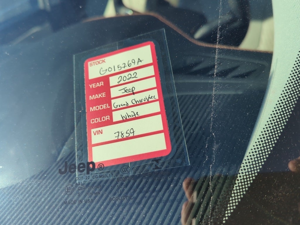 2022 Jeep Grand Cherokee Summit