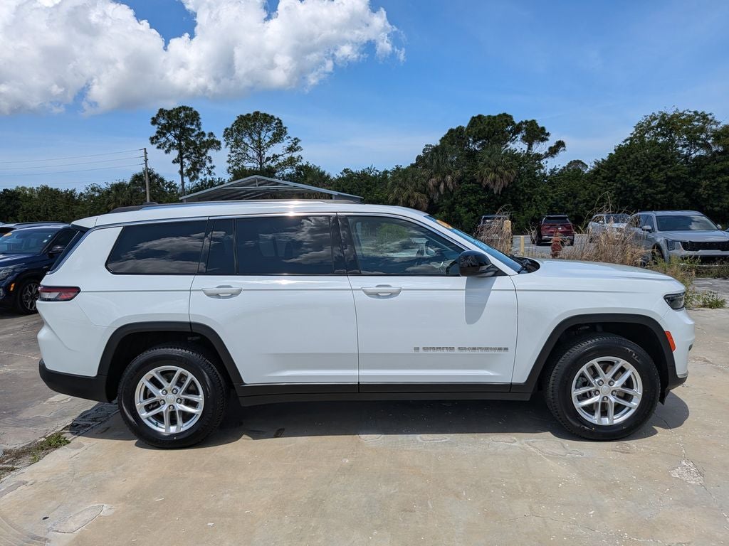 2022 Jeep Grand Cherokee L Laredo