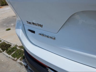 2022 Jeep Grand Cherokee L Laredo