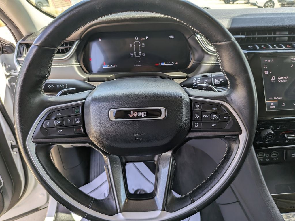 2022 Jeep Grand Cherokee L Laredo