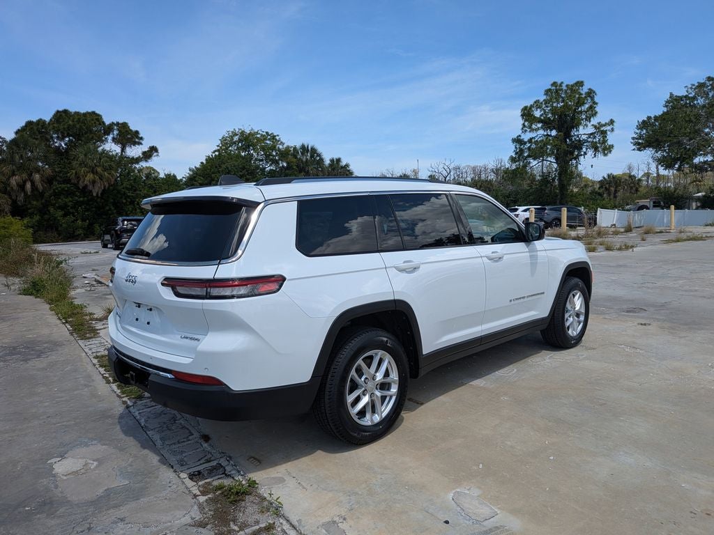 2022 Jeep Grand Cherokee L Laredo