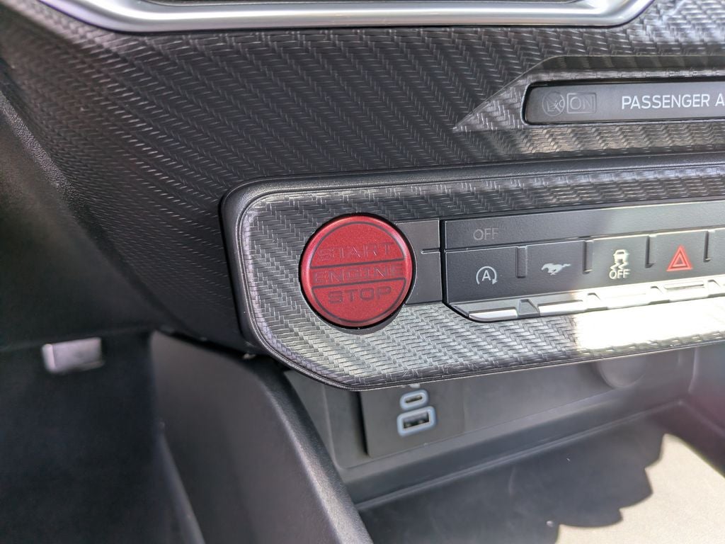 2025 Ford Mustang EcoBoost Premium