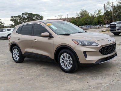 2020 Ford Escape SE