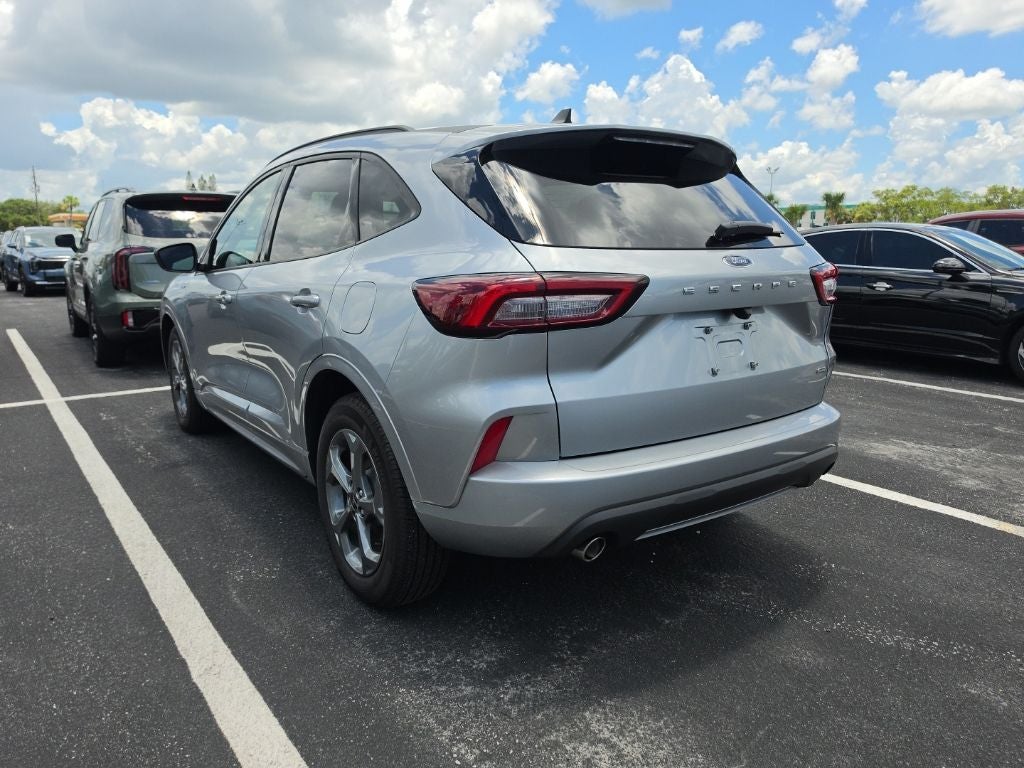 2023 Ford Escape Hybrid ST-Line