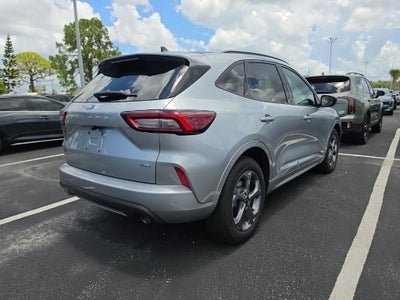 2023 Ford Escape Hybrid ST-Line