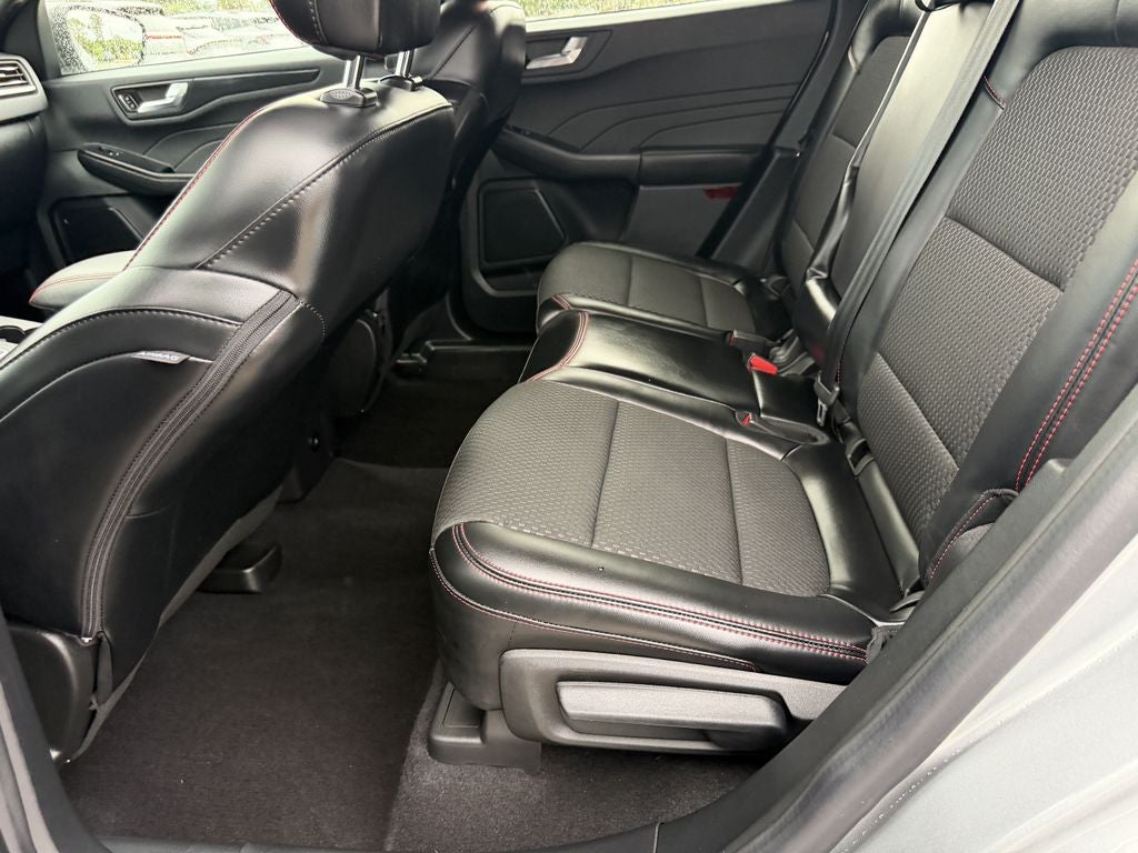 2023 Ford Escape Hybrid ST-Line