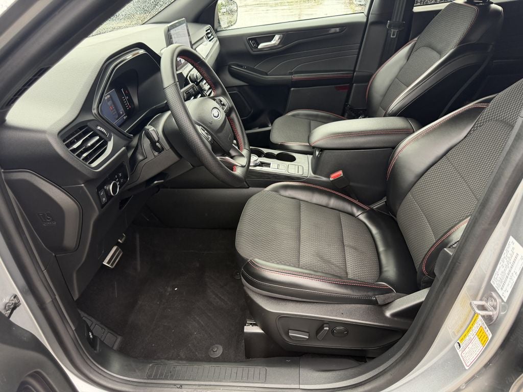 2023 Ford Escape Hybrid ST-Line