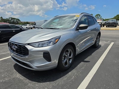 2023 Ford Escape Hybrid ST-Line