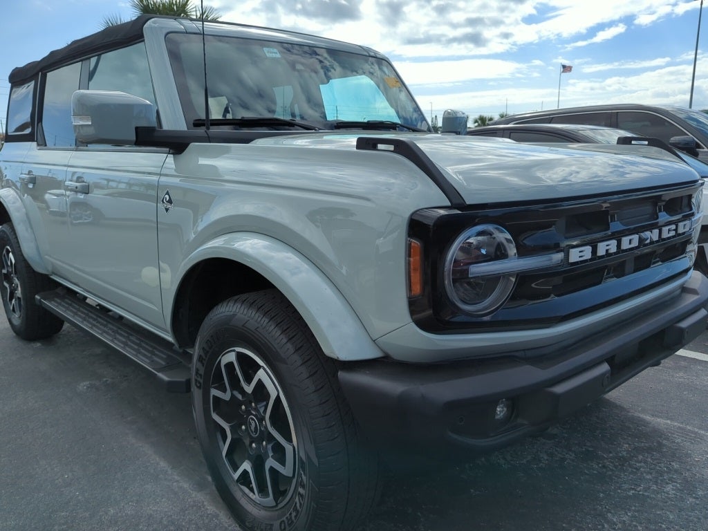 2022 Ford Bronco Outer Banks
