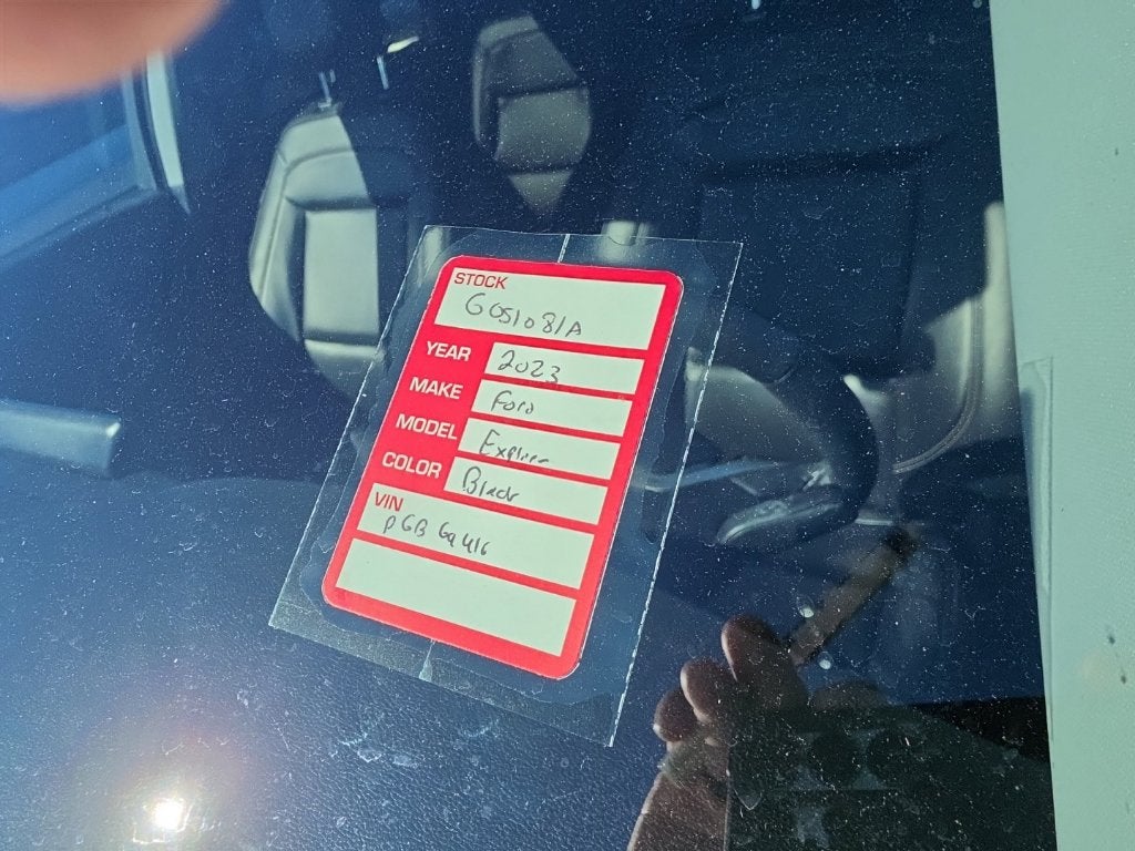 2023 Ford Explorer XLT