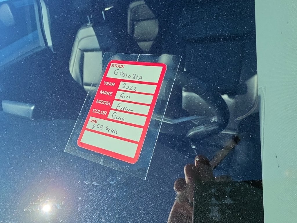 2023 Ford Explorer XLT