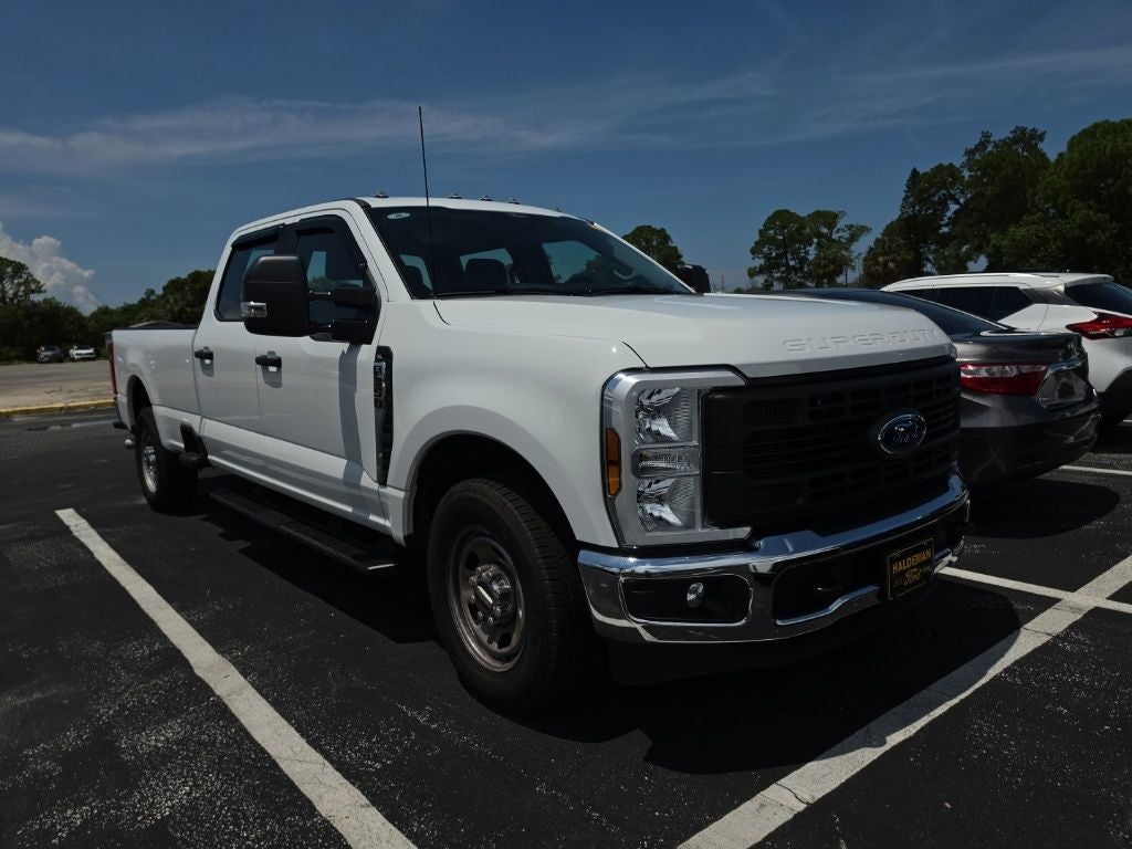 2025 Ford F-350SD XL