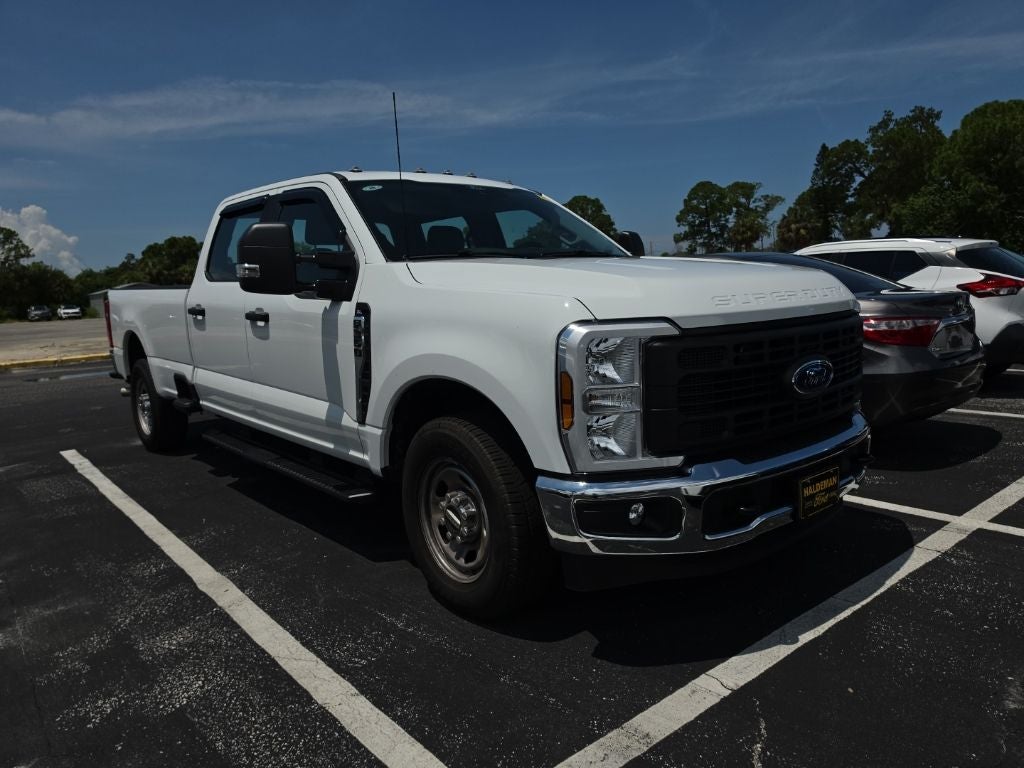 2025 Ford F-350SD XL