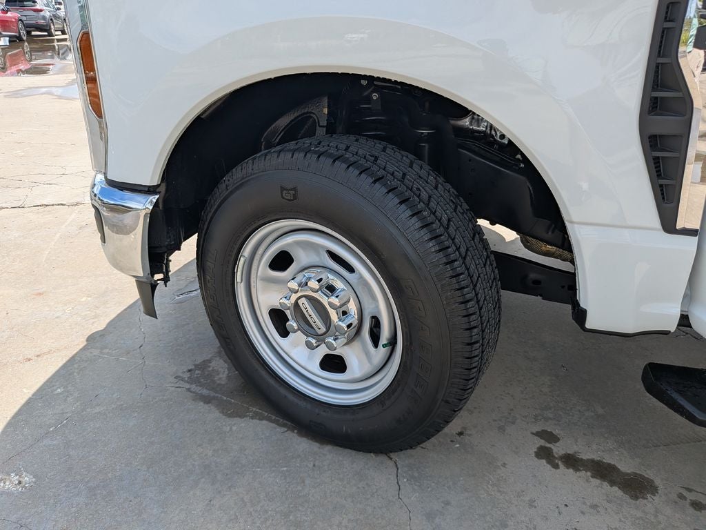2025 Ford F-350SD XL