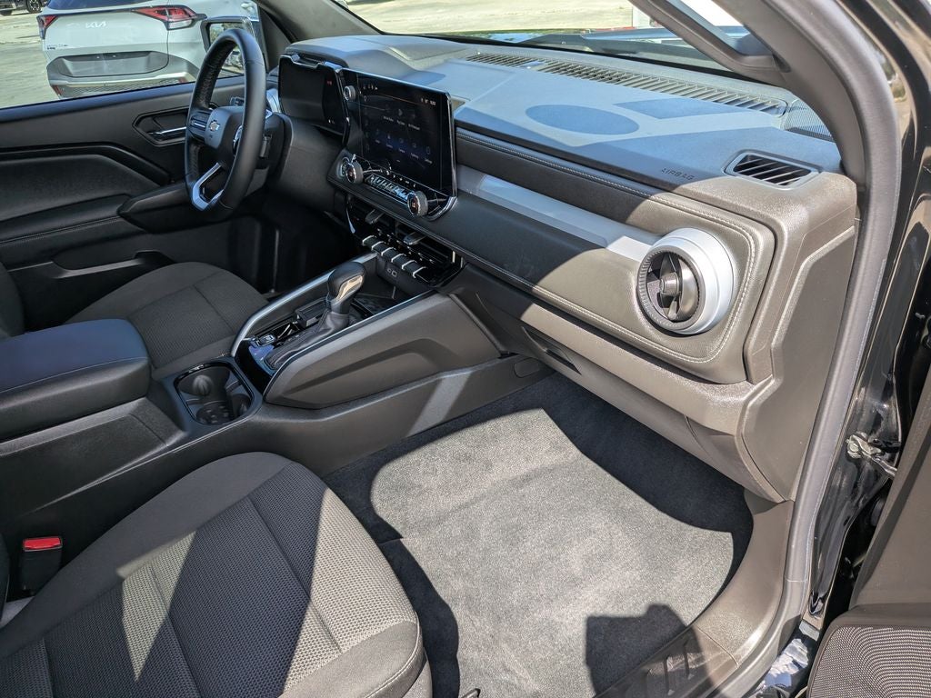 2025 Chevrolet Colorado LT