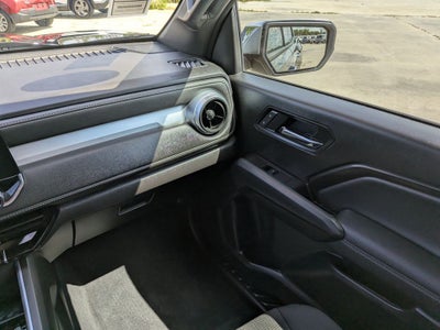 2025 Chevrolet Colorado LT