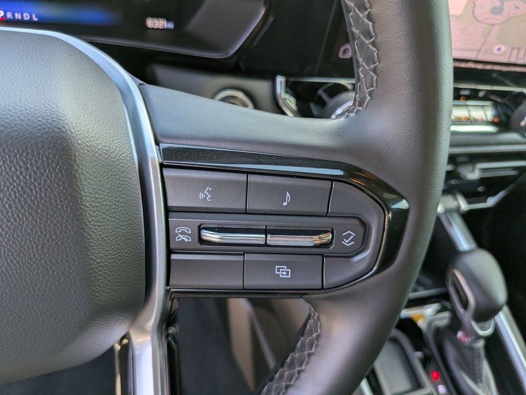 2025 Chevrolet Colorado LT