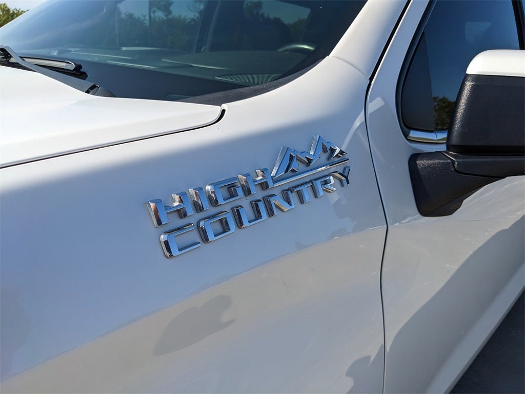 2022 Chevrolet Silverado 1500 LTD High Country