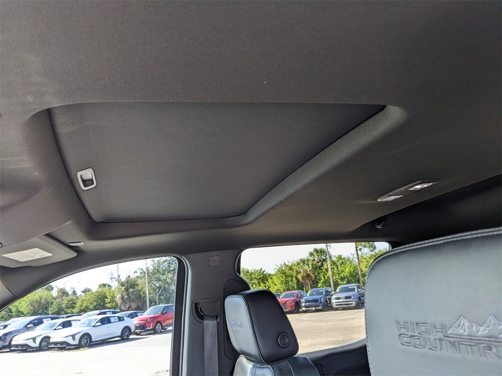 2022 Chevrolet Silverado 1500 LTD High Country