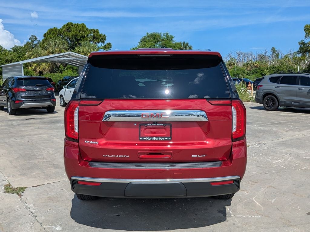 2023 GMC Yukon SLT