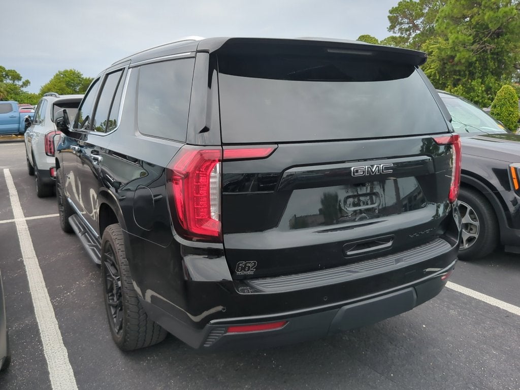 2022 GMC Yukon SLT