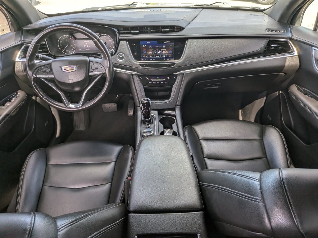 2024 Cadillac XT6 Luxury