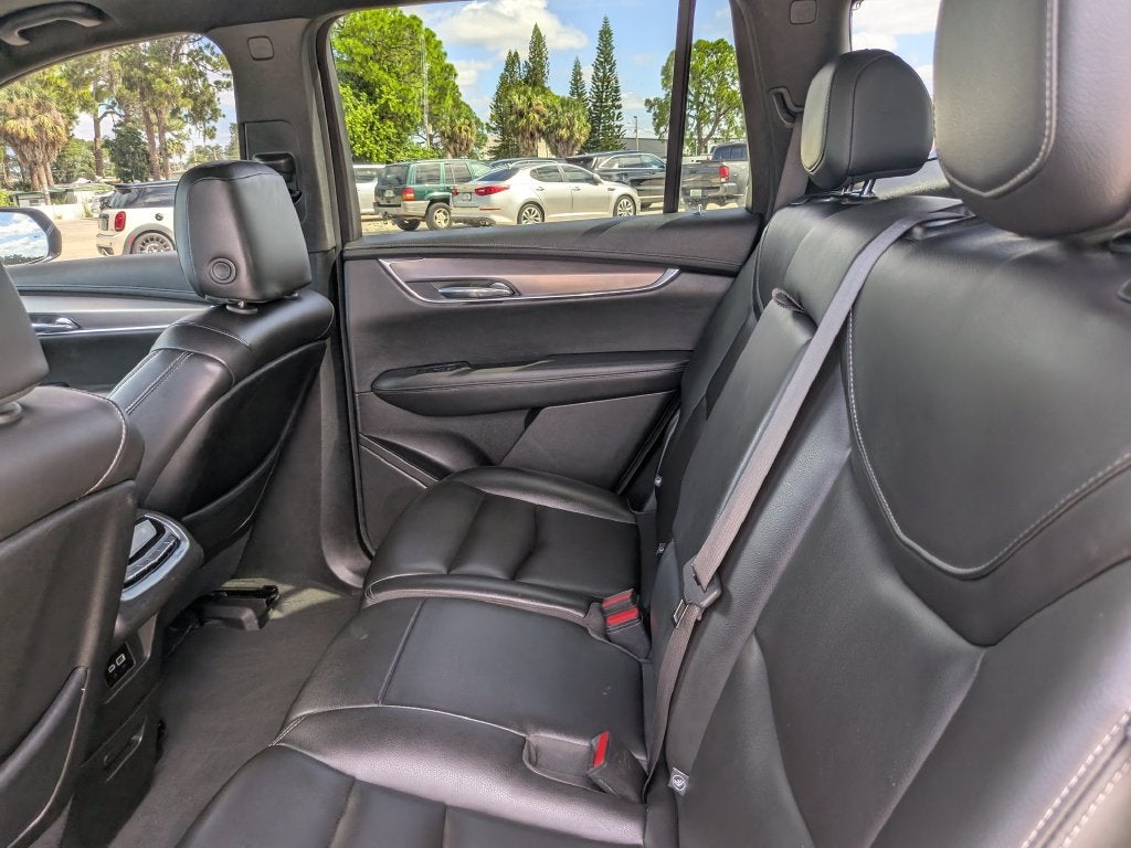 2024 Cadillac XT6 Luxury