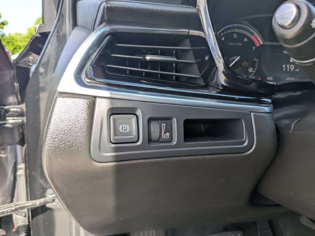 2024 Cadillac XT6 Luxury