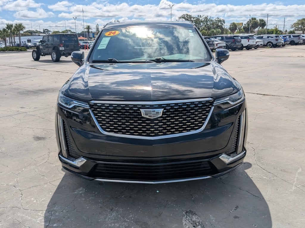 2024 Cadillac XT6 Luxury