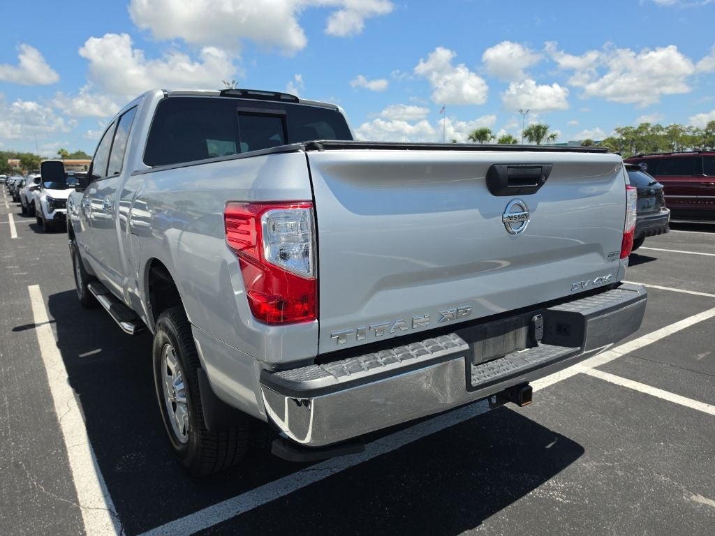 2018 Nissan Titan XD SV