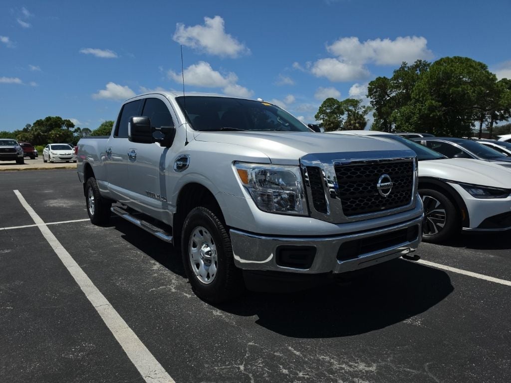 2018 Nissan Titan XD SV