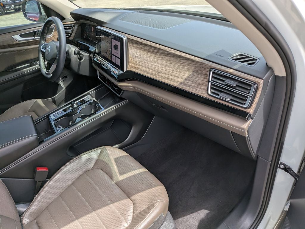 2024 Volkswagen Atlas 2.0T SEL