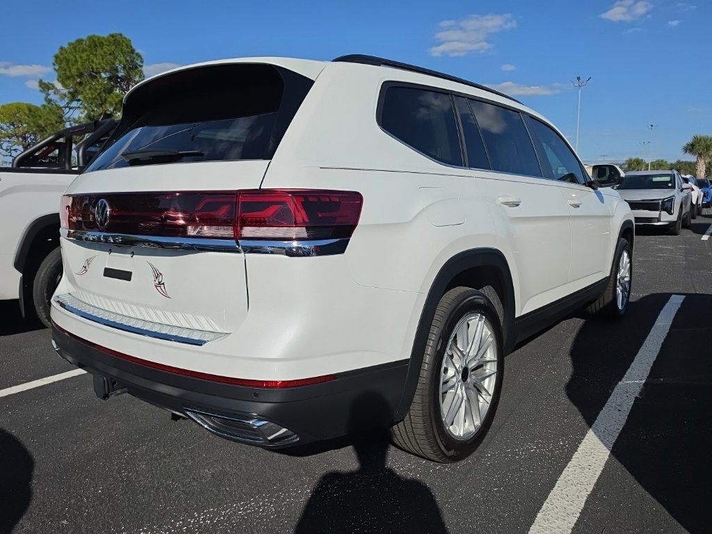 2026 Volkswagen Atlas SE w/Technology