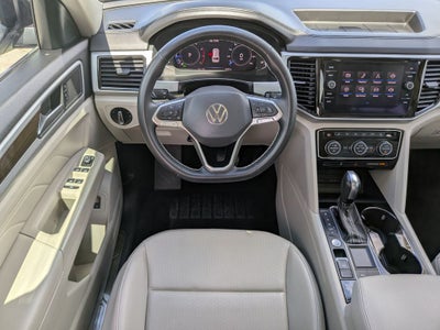 2022 Volkswagen Atlas 3.6L V6 SE w/Technology