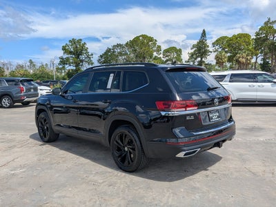 2022 Volkswagen Atlas 3.6L V6 SE w/Technology