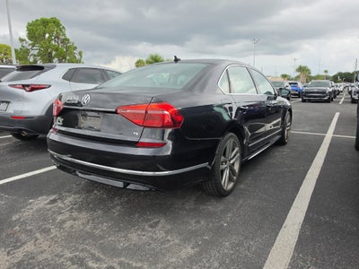 2017 Volkswagen Passat 1.8T R-Line