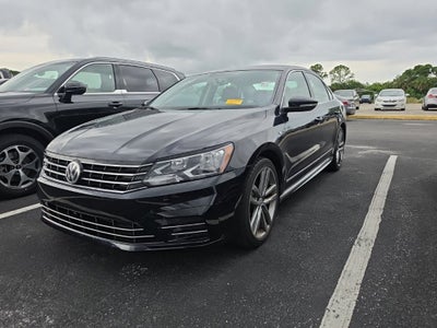 2017 Volkswagen Passat 1.8T R-Line