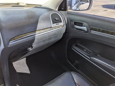 2019 Chrysler 300 Limited