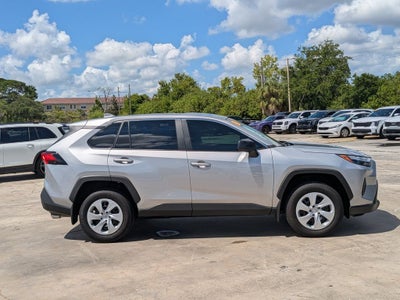 2025 Toyota RAV4 LE