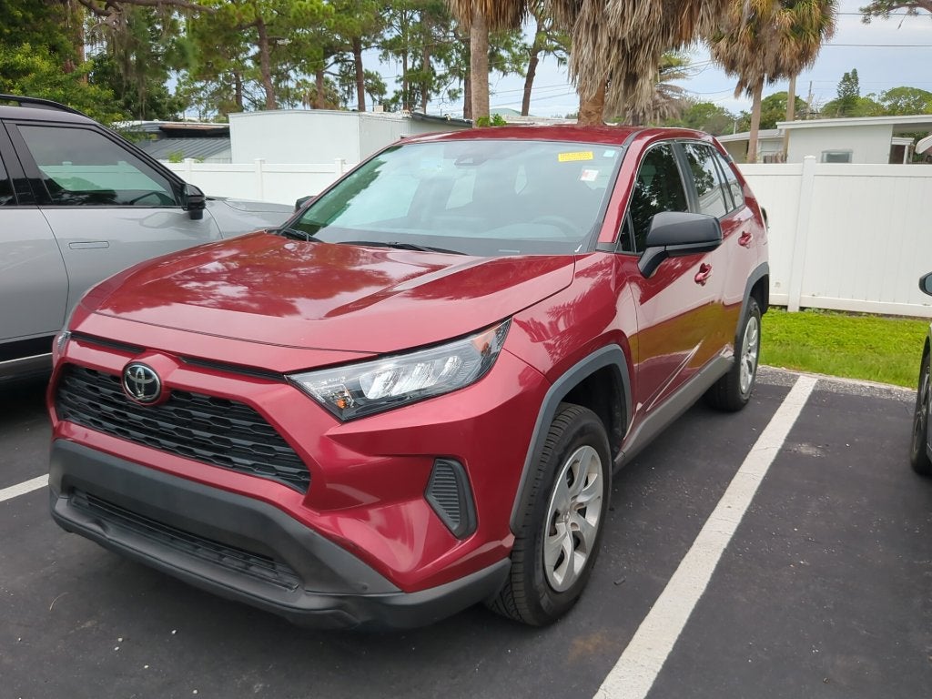 2022 Toyota RAV4 LE