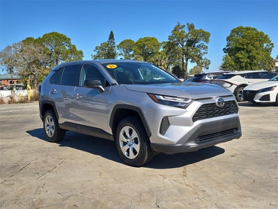 2023 Toyota RAV4 LE