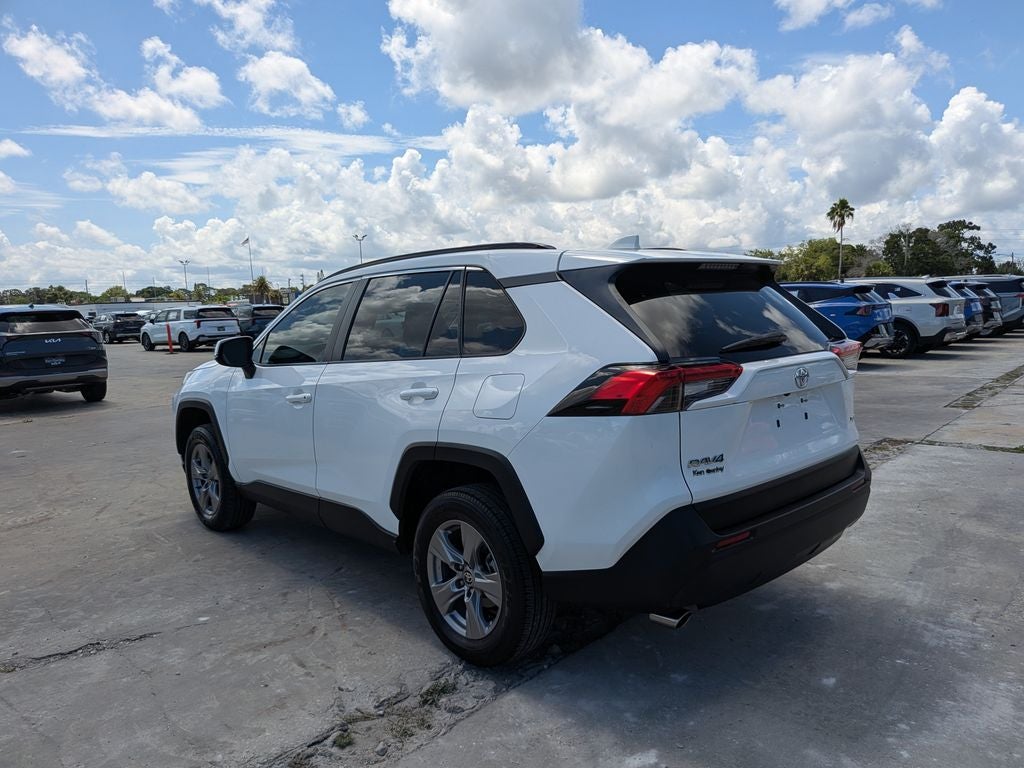 2023 Toyota RAV4 XLE