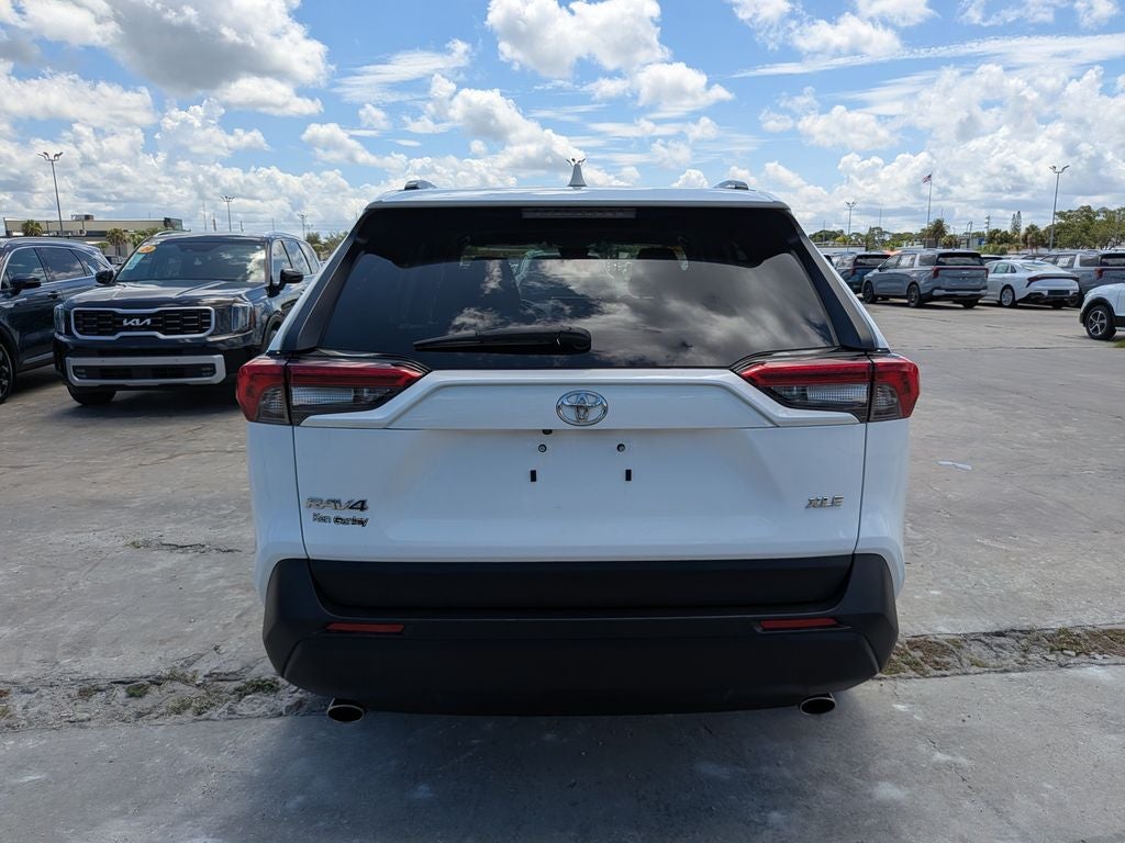 2023 Toyota RAV4 XLE