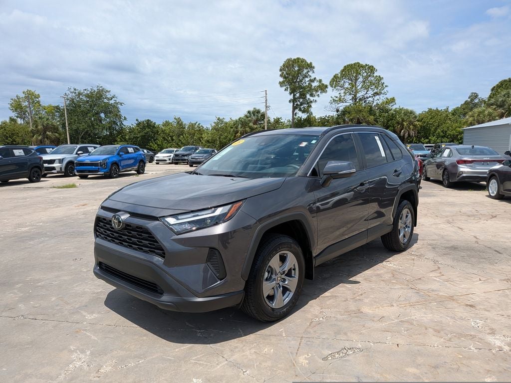 2025 Toyota RAV4 XLE