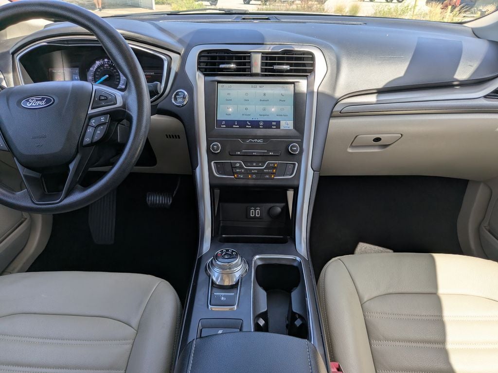 2020 Ford Fusion SE