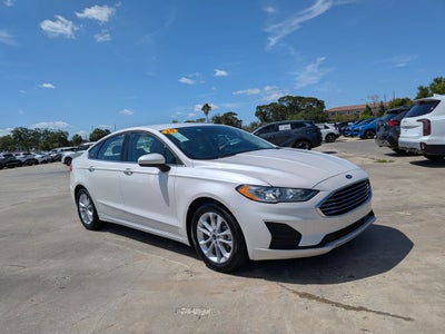 2020 Ford Fusion SE