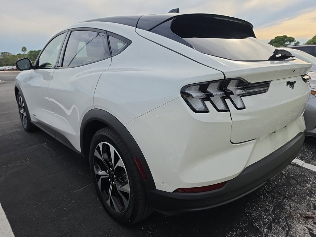 2024 Ford Mustang Mach-E Select
