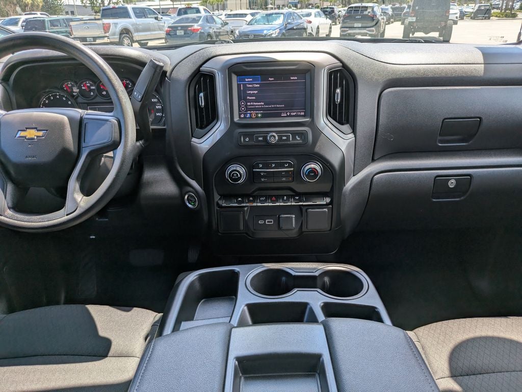 2025 Chevrolet Silverado 1500 Custom