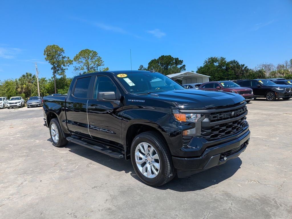 2025 Chevrolet Silverado 1500 Custom
